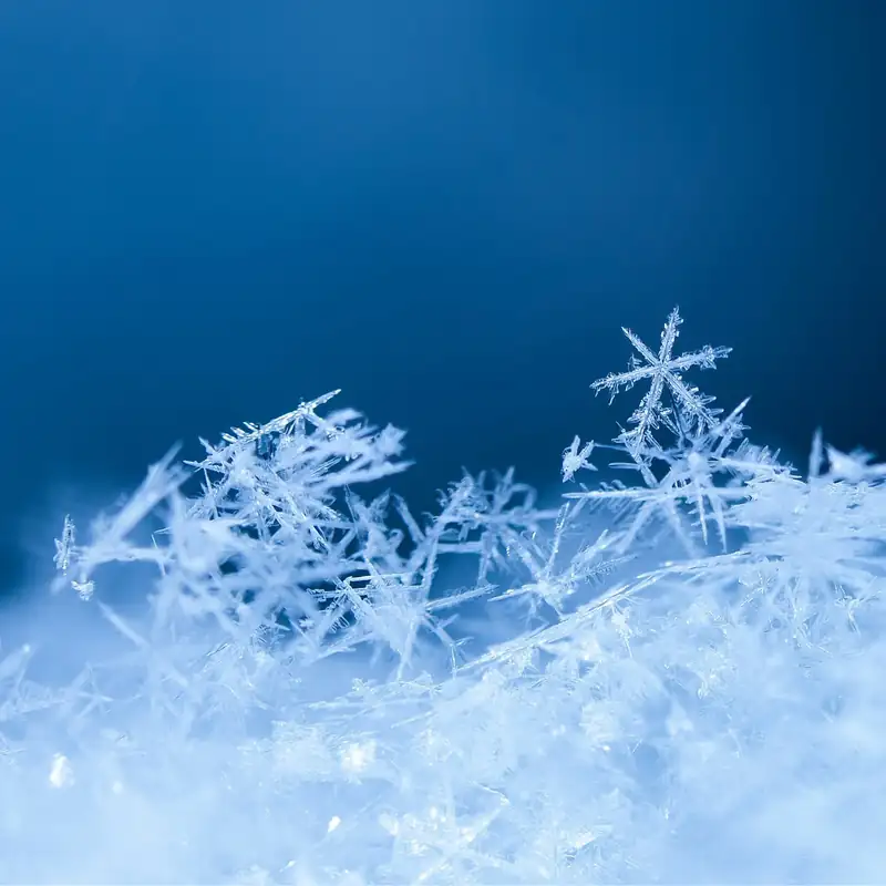 Winter Weather: From Water Vapour to a Unique Snowflake